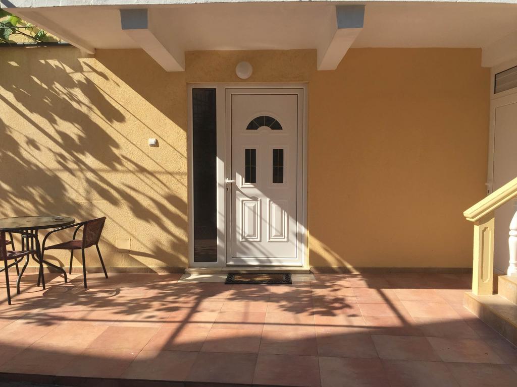 Apartments Vila Andja Sveti Stefan Exterior foto
