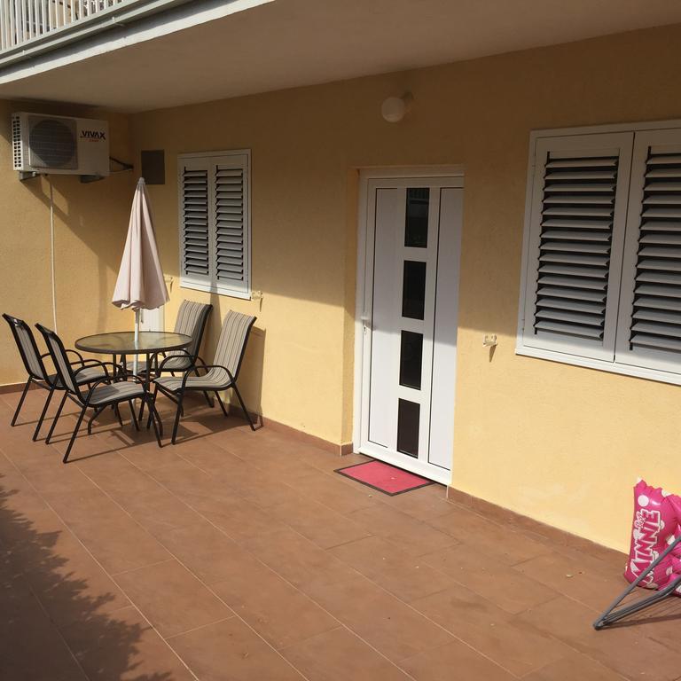 Apartments Vila Andja Sveti Stefan Exterior foto